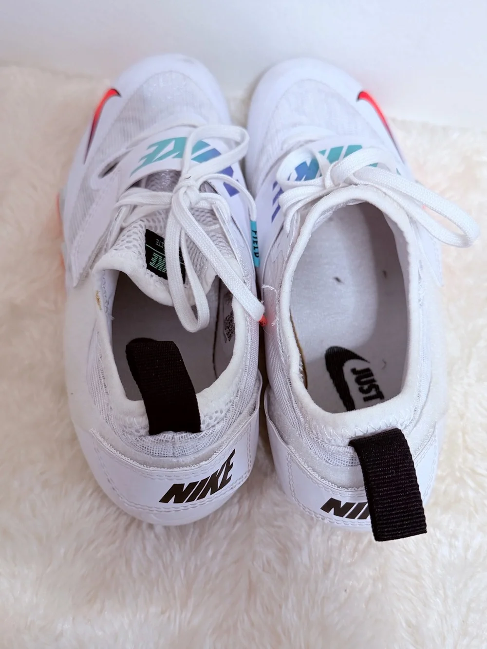Nike Kids White Track & Field Training Shoes Size 4.5 Youth